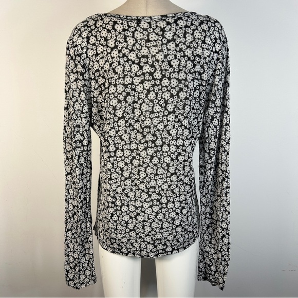 ❤️ Aeropostale Monochrome Floral Long Sleeve Tee XL - Picture 3 of 10
